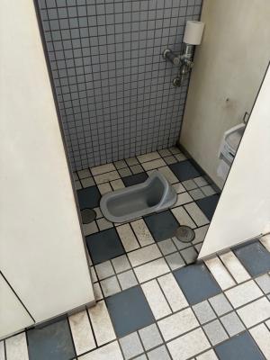 トイレ（男性和式）