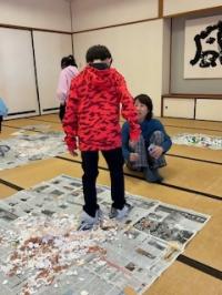 卵の殻踏み3