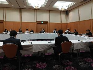 7.4 岡山県市長会議.jpg